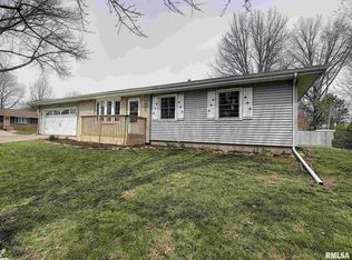 1611 9th Ave, Rapids City, IL