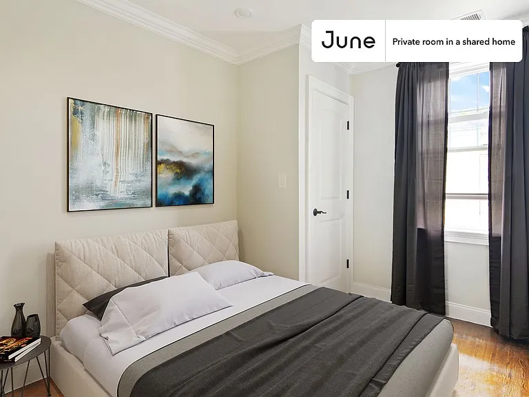 490 Washington St #C — Photo 1