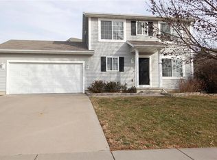 3509 Field Stone Pl SW, Cedar Rapids, IA 52404