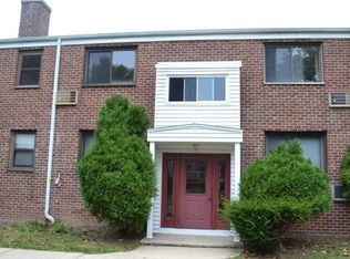 21 Lawrence Dr APT D, White Plains, NY 10603