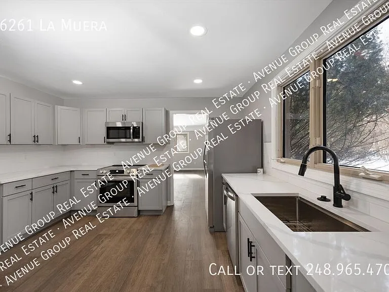 26261 La Muera St — Photo 3