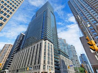 955 Bay St #1112, Toronto, ON M5S 0C6