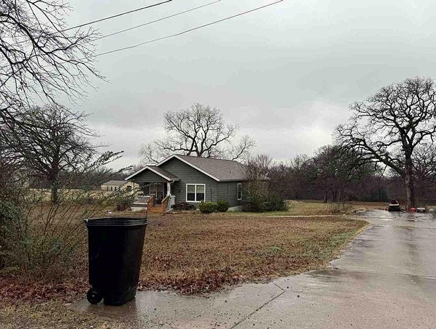 1st image of 2130 Tarver Rd