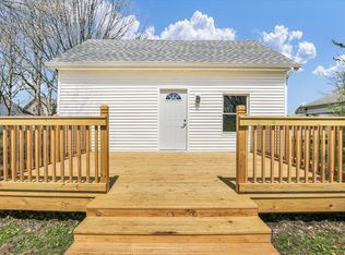 305 E Main St, Ogden, IL