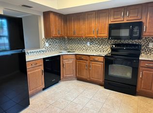 10375 Carrollwood Ln APT 333, Tampa, FL 33618