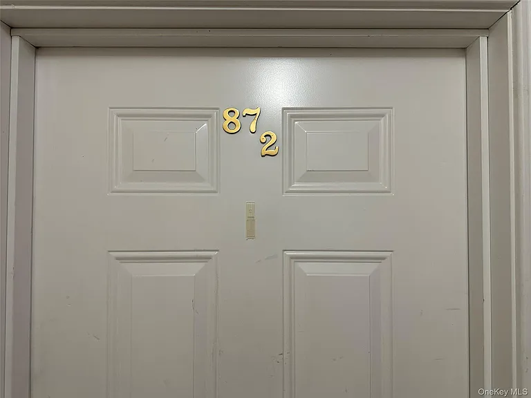 87 Broadway #2 — Photo 3