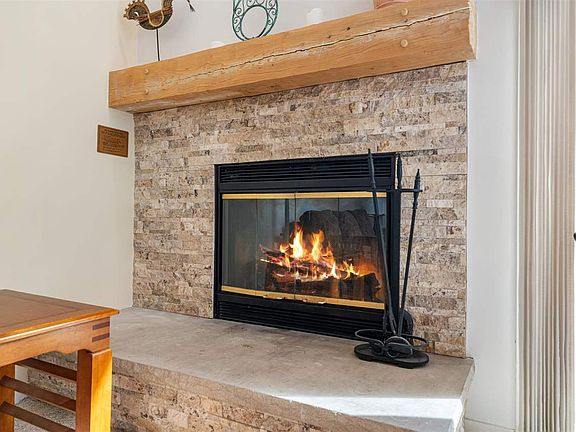 3rd image of 4749 S Pleasantview Rd #94