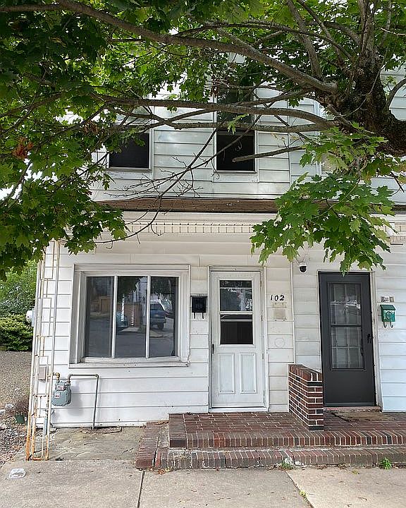 102 S Hickory St, Mount Carmel, PA 17851 Zillow