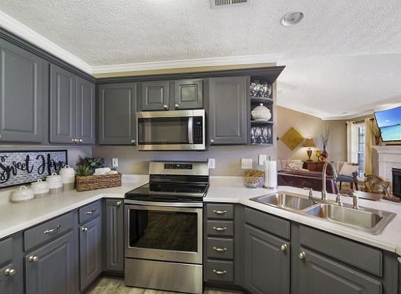 5th image of 17 Walter Ln