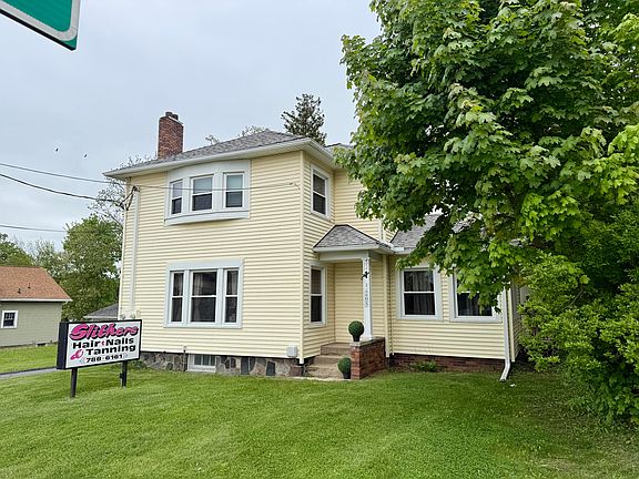 2nd image of 205 N West Ave