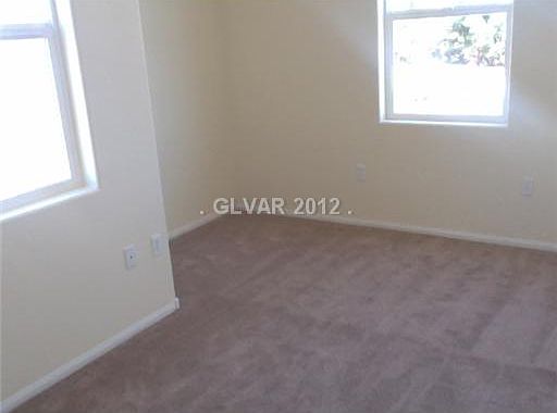 4th image of 4105 Ivy Russell Way N
