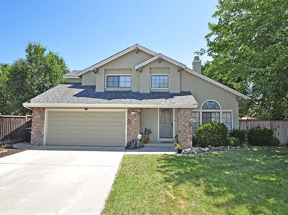 1st image of 1010 Woodthrush Ln