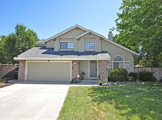 1010 Woodthrush Ln, Tracy, CA 95376