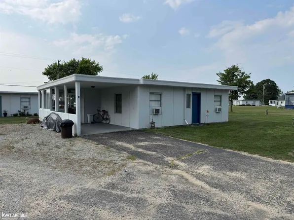 6024 Port Austin Rd #4, Caseville, MI 48725