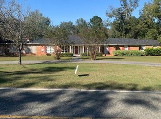 121 Connell Ln, Mount Vernon, GA 30445