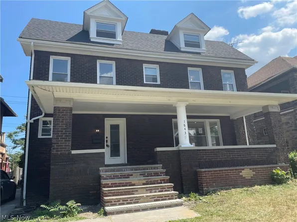 1843 Farmington Rd, East Cleveland, OH 44112