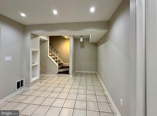 1212 Brethour Ct, Sterling, VA 20164