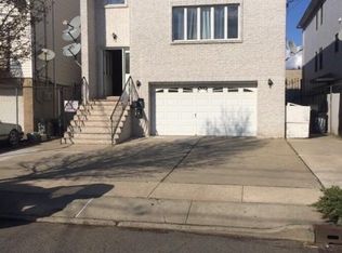 74 Clifford St, Newark, NJ 07105