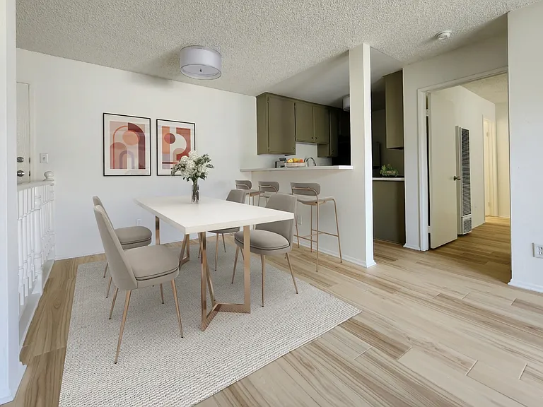 1410 Wellesley Ave #201 — Photo 5
