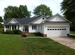 1423 Royida Dr, Lancaster, SC 29720