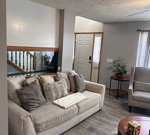 5th image of 2983 Hampton Rd