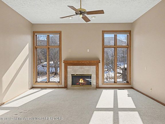 4th image of 2220 Cheltingham Blvd