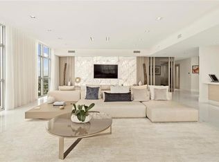 17301 Biscayne Blvd #PENTHOUSE 9, North Miami Beach, FL 33160