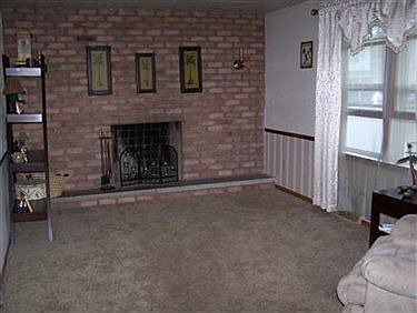 4th image of 6084 Applecrest Dr