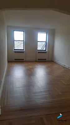 Rented by FirstService Realty (legacy) | media 6