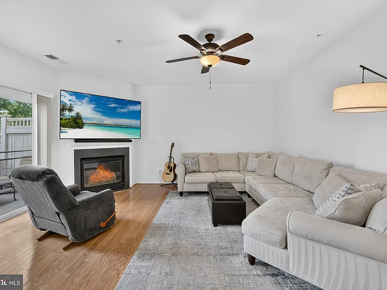 43081 Zander Ter — Photo 33