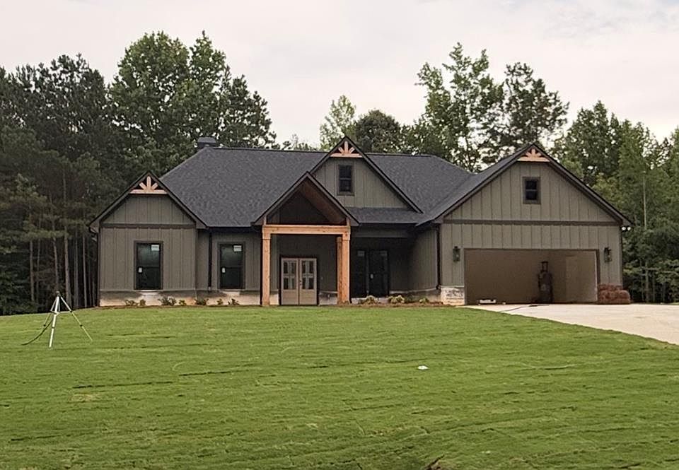 1st image of 691 Clyde Cole Rd