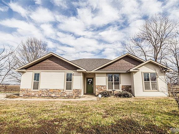 2nd image of 724 State Highway H