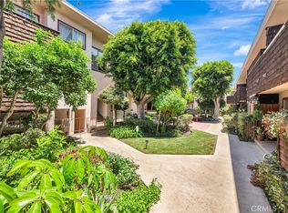 5349 Newcastle Ave APT 56, Encino, CA 91316