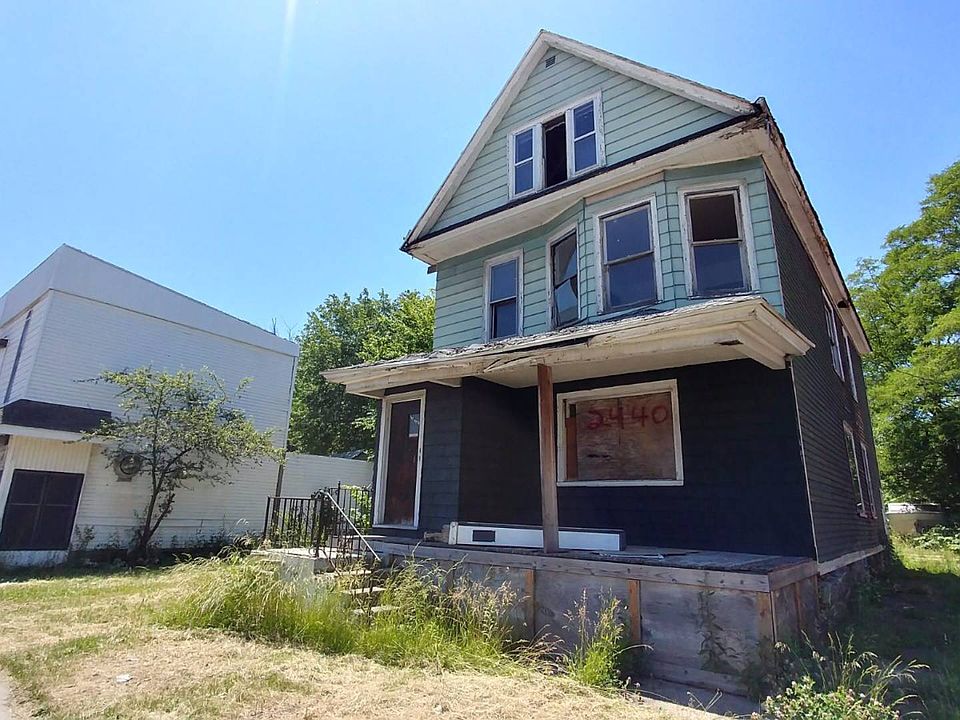 1st image of 2440 Bailey Ave