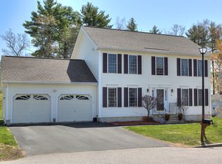 59 Treetop Ln, Manchester, NH 03102