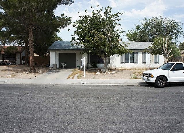 1st image of 401 Agora Ct