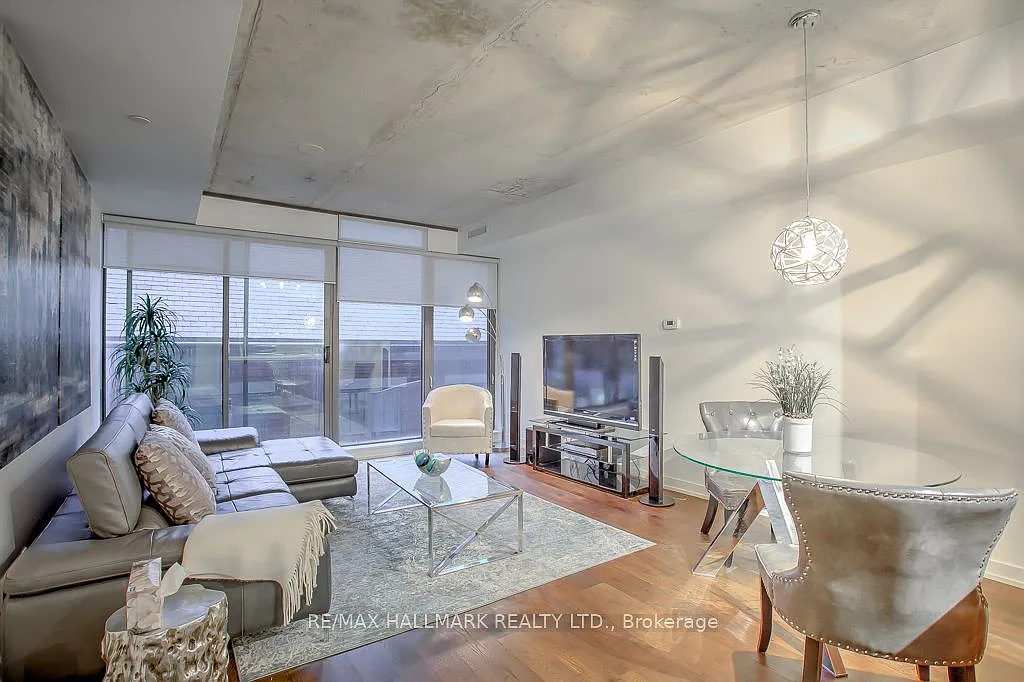 2 bed, $3,600 — Photo 4