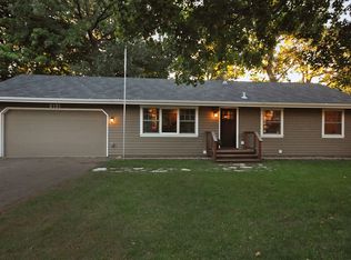 2151 Cedar Ln, Mound, MN 55364
