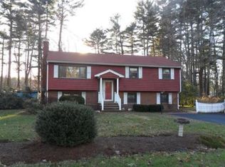23 Frost St, Billerica, MA 01821