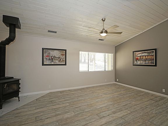 2nd image of 9637 Hayloft Dr