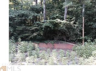 5350 N Powers Ferry Rd, Sandy Springs, GA 30327