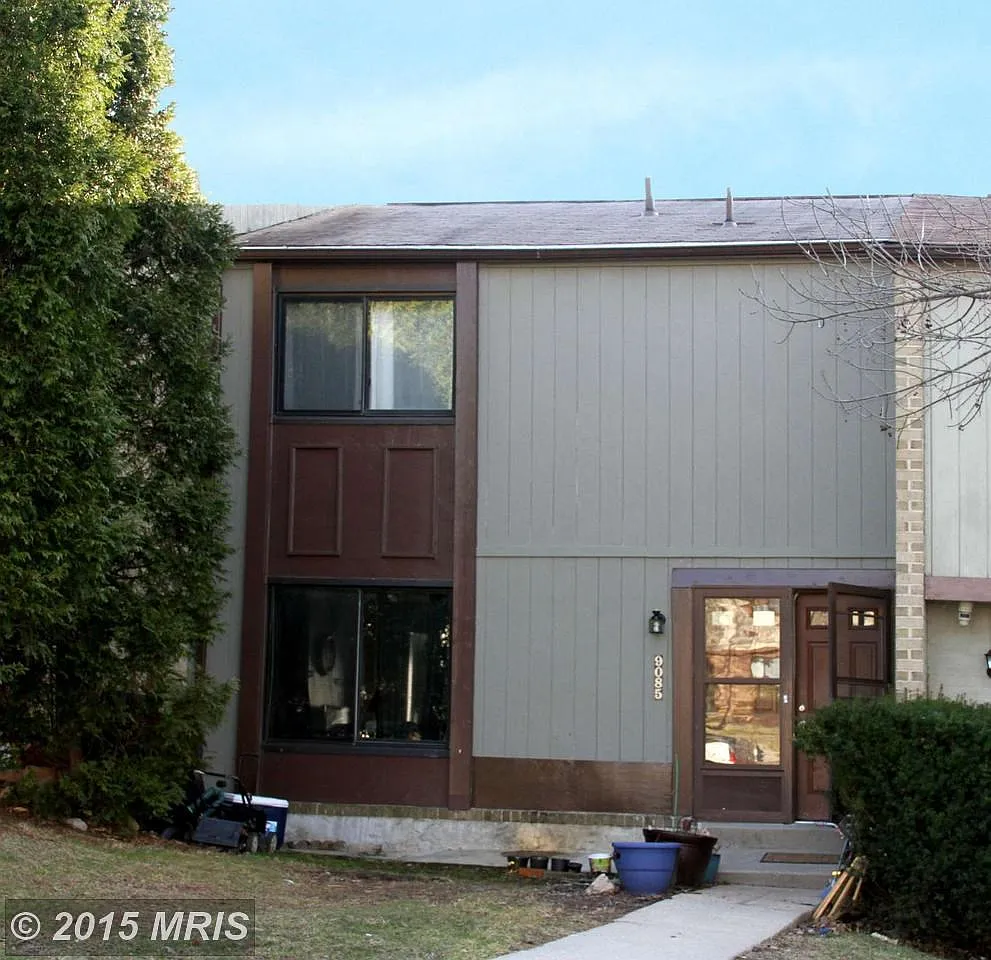 9085 Centerway Rd photo 1