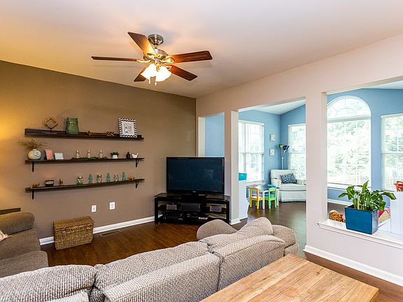 Family Room/Sunroom