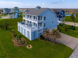 4009 Biscayne Beach Rd, Pt Bolivar, TX 77650