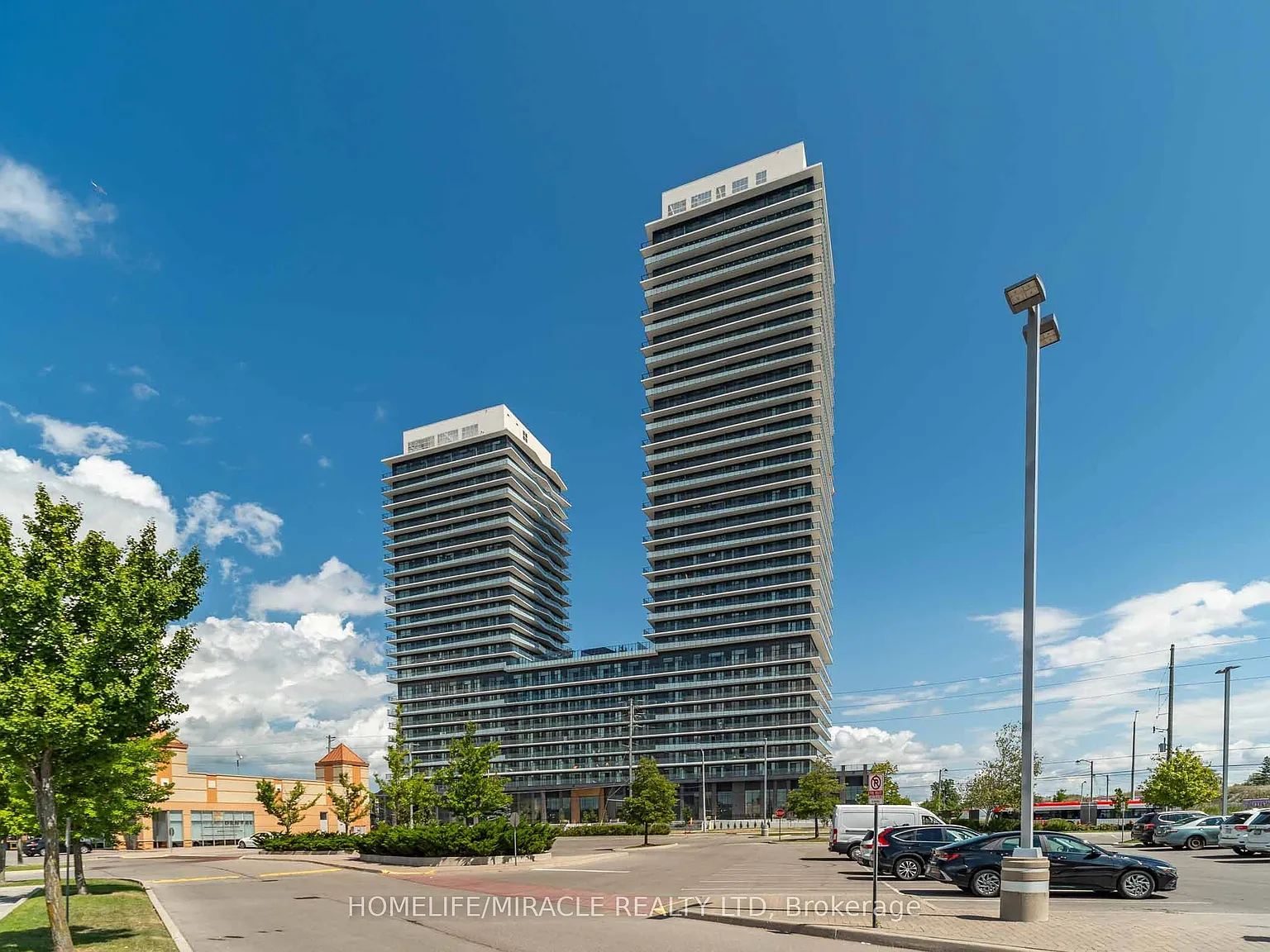 3 bed, $2,650 — Photo 1