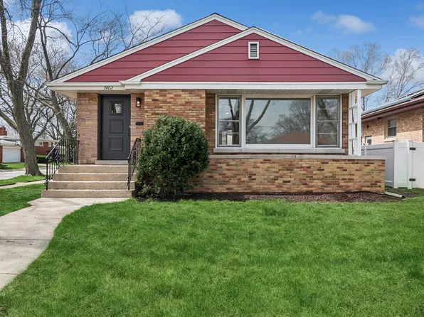 7402 Karlov Ave, Skokie, IL 60076