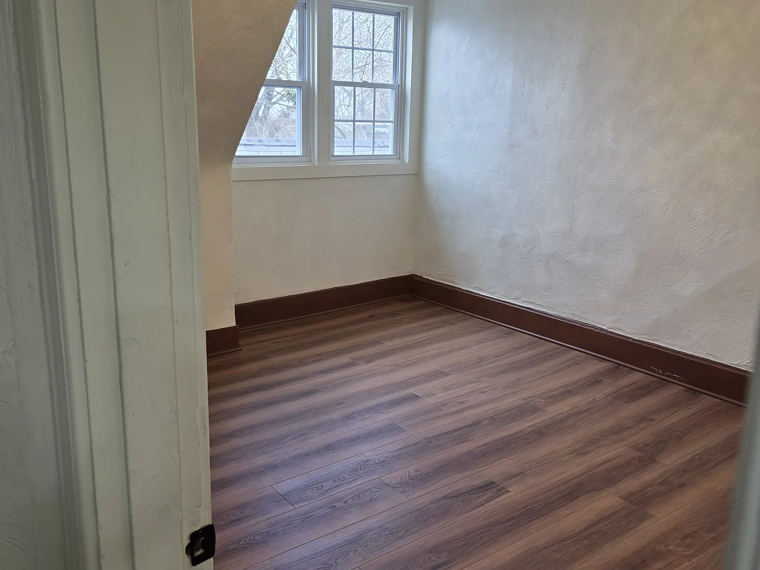 727 Hill Ave — Photo 4