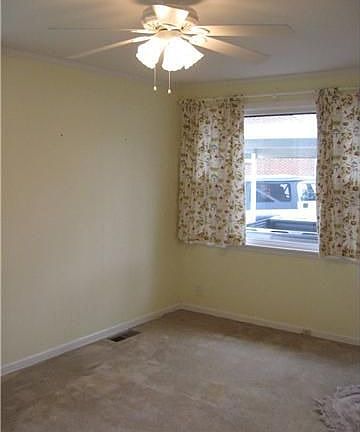 5th image of 2552 Woodberry Dr