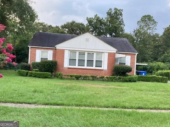 206 Geneva St, Dublin, GA 31021