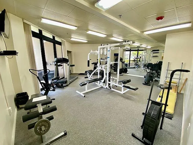 1 Oceans West Blvd #19B2 — Photo 37